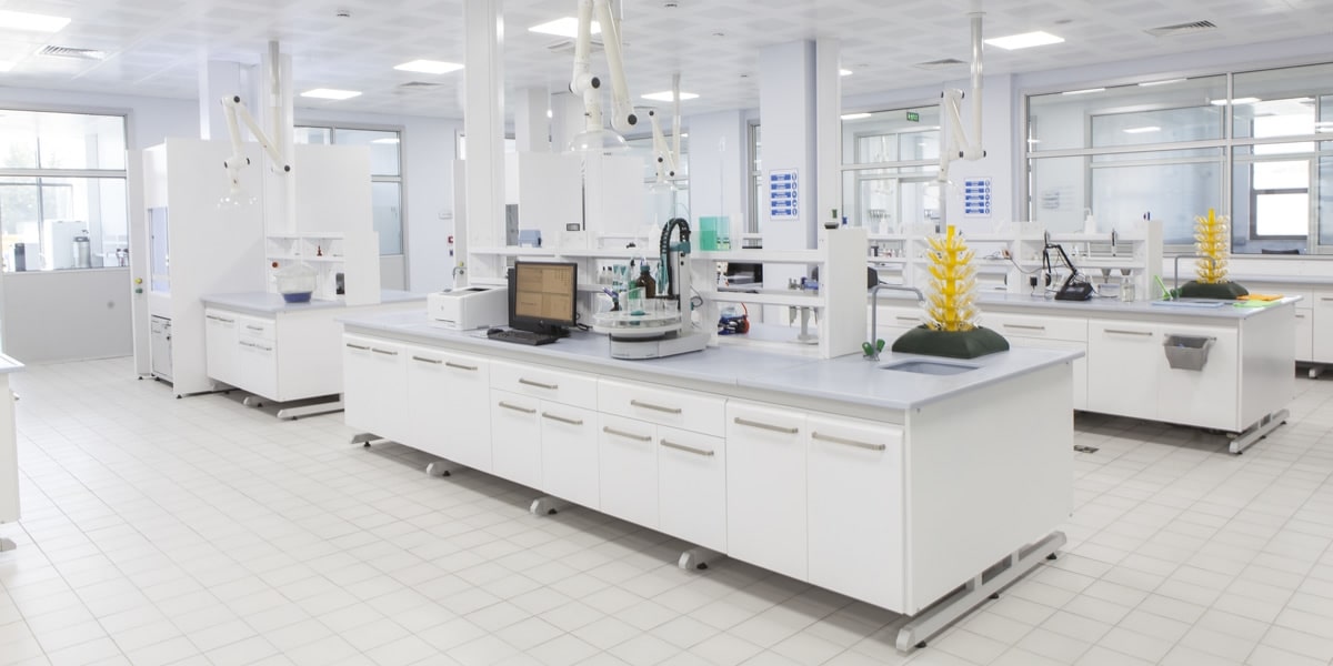 Rowe Cosmetics formulation laboratory and analytical testing facility