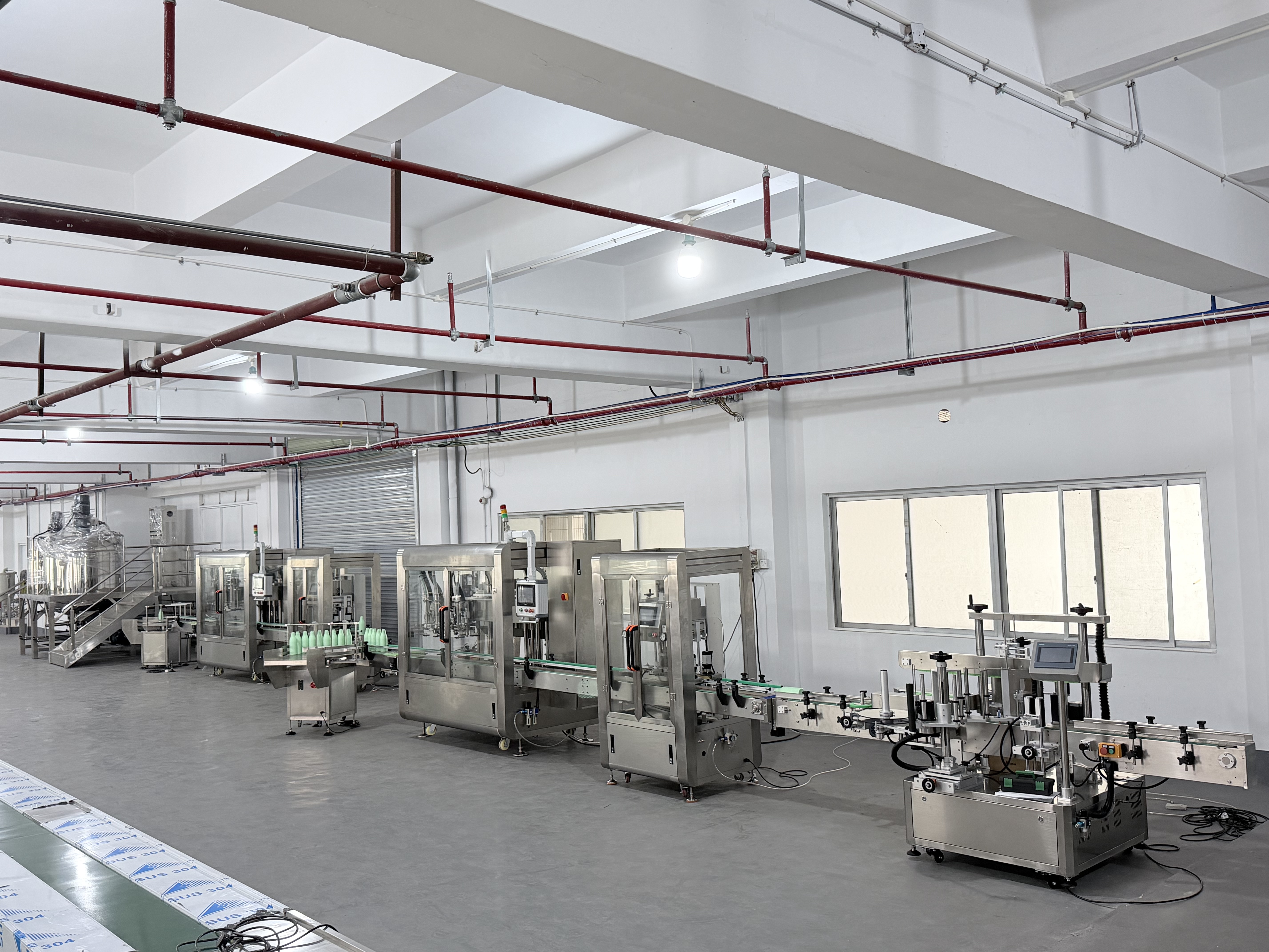 Turnkey Mixing Tank Homogenizer Complete Production Line Automatic Processing System for Cosmetic Cream Lotion Manufacturing